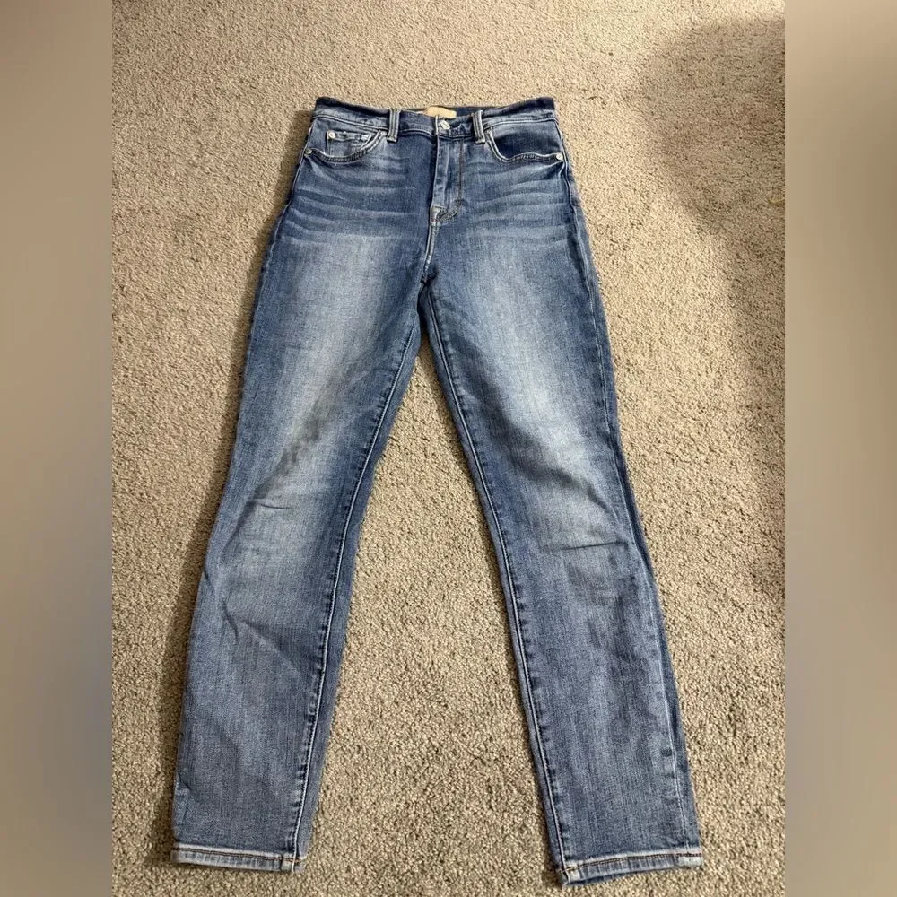 7 For All Man Kind Aubrey B(Air) Skinny Jeans Size 27 Medium Wash